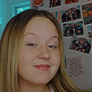 Meet your Posher, Cassie